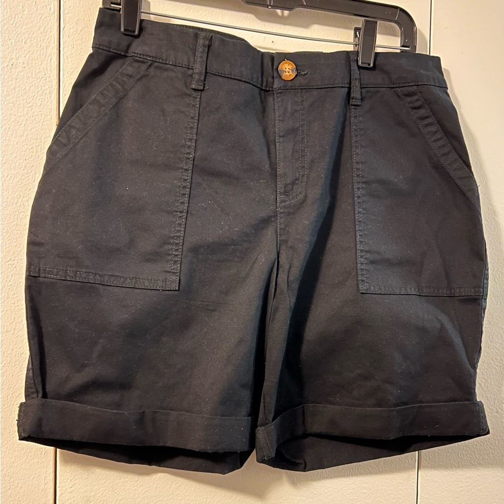 🆕 Style & Co. Black Bermuda Shorts Classic Fit (Size 8)